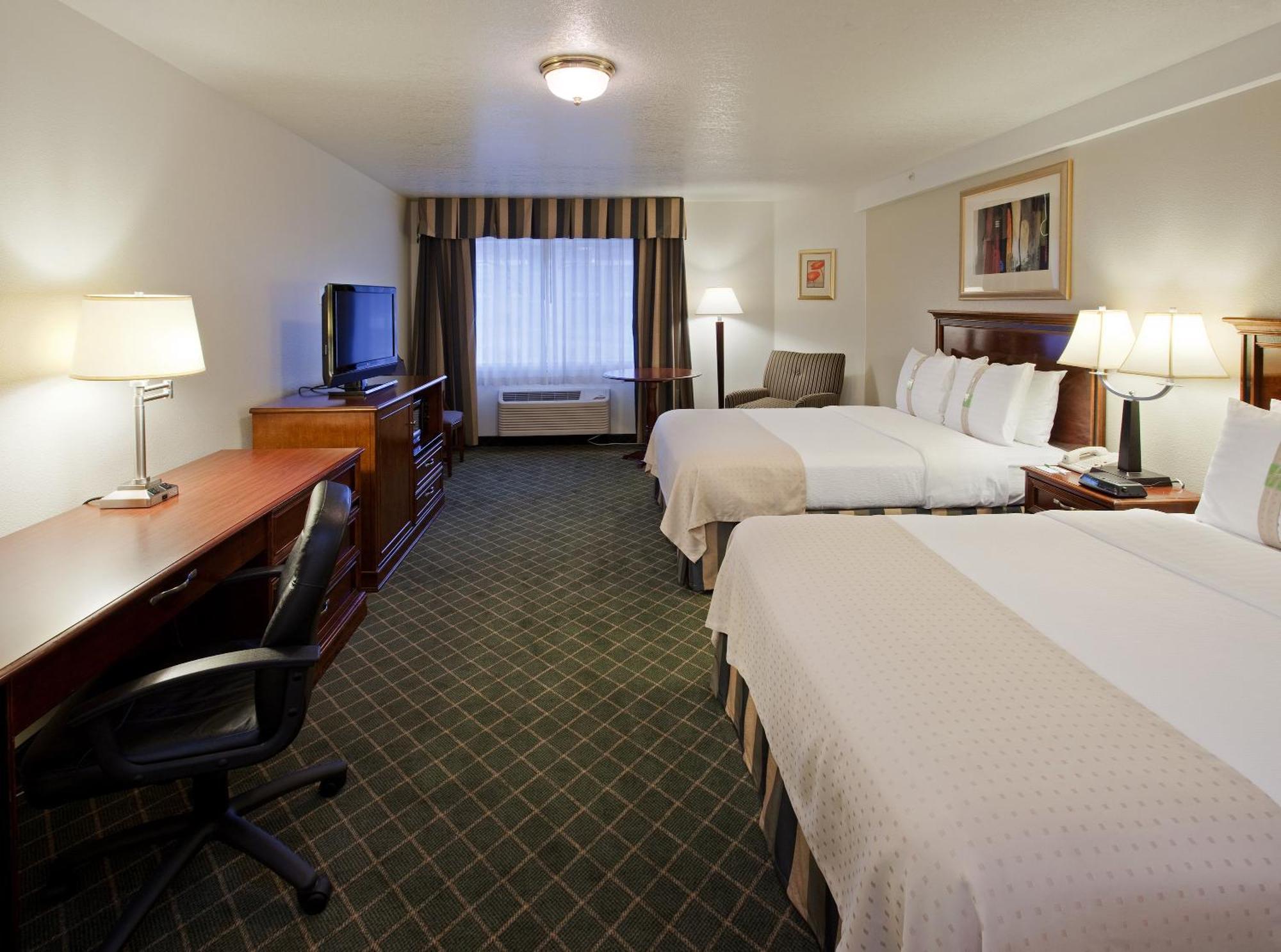 Holiday Inn Redding By Ihg Kültér fotó